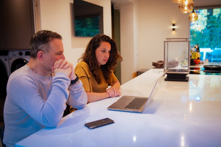 Vragen stellen tijdens de live Q&A's sessies behorend bij het coachtraject.